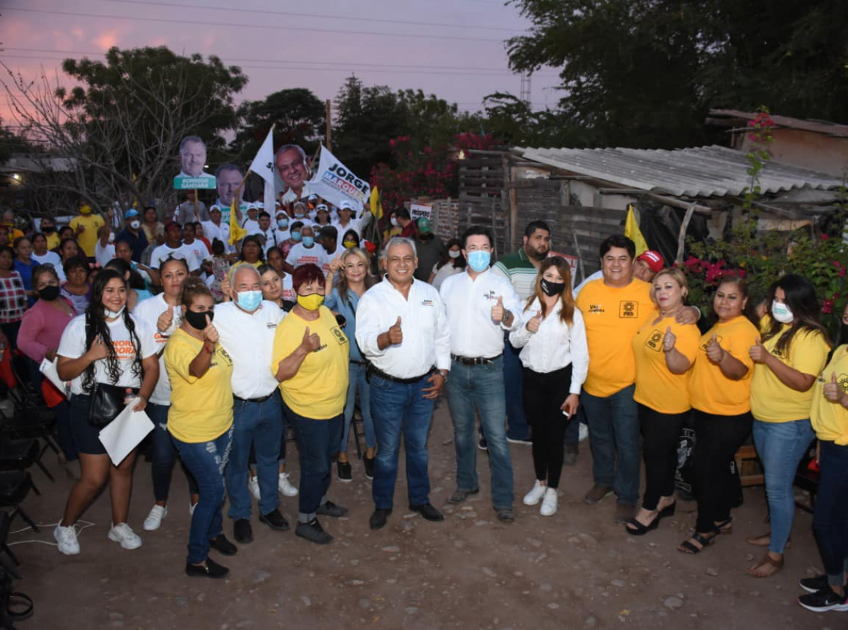 Márquez promete trabajar por colonias, si es elegido alcalde de Navojoa