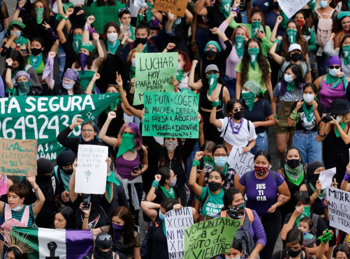 México despenaliza el aborto por unaminidad en la Suprema Corte